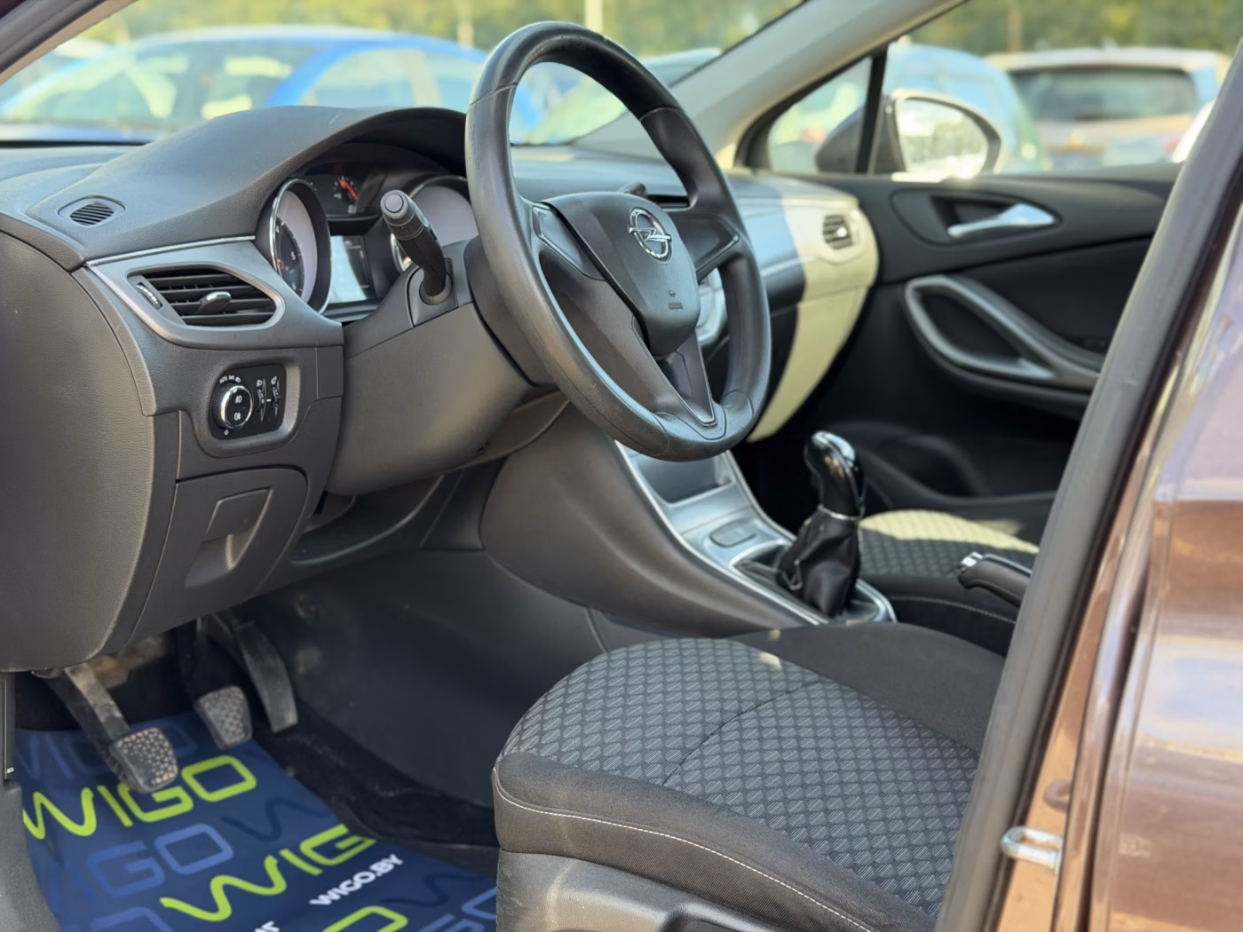 Opel Astra фото 14