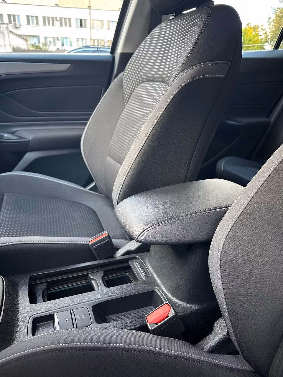 Ford Focus фото 20