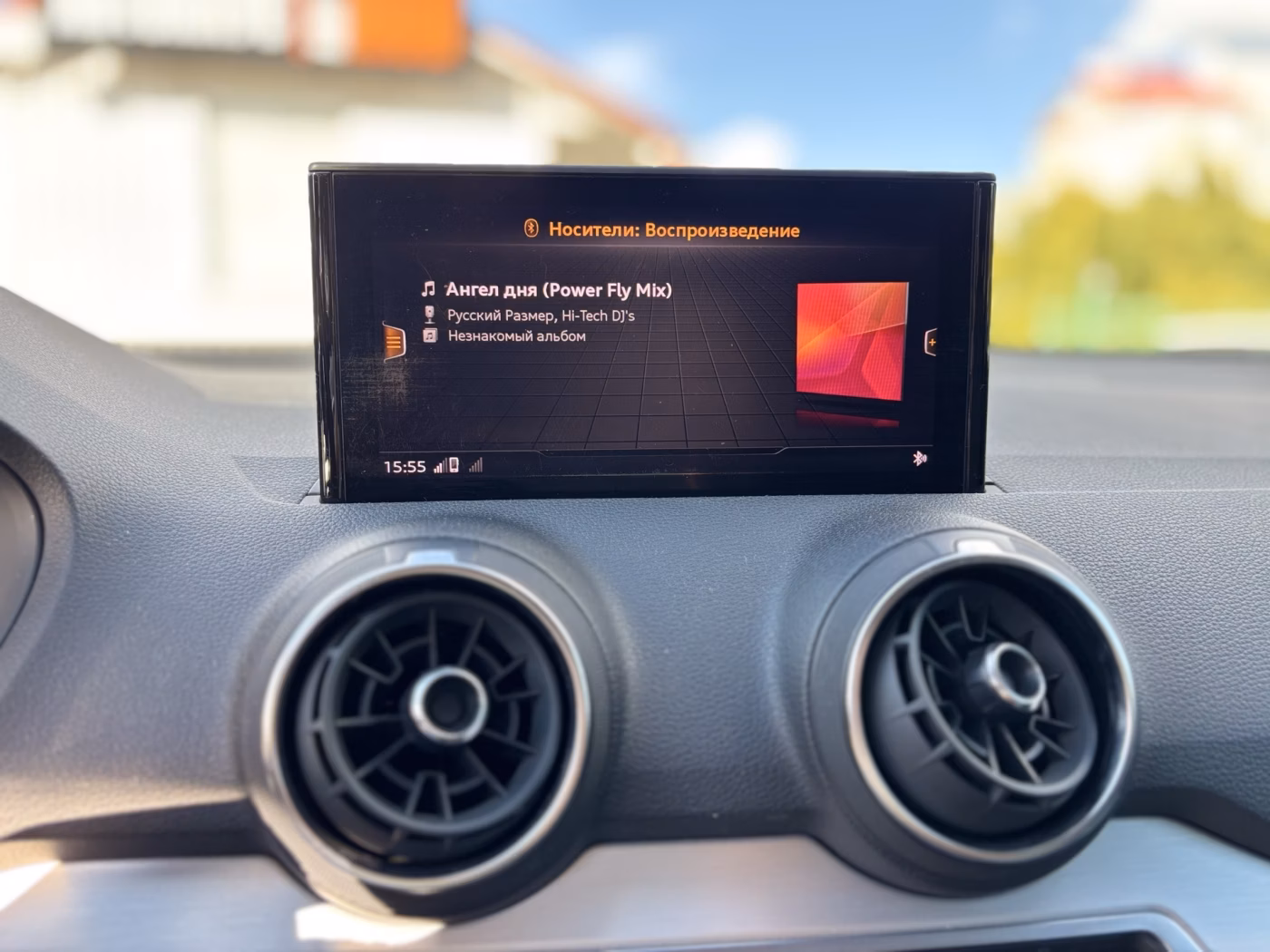 Audi Q2 фото 10