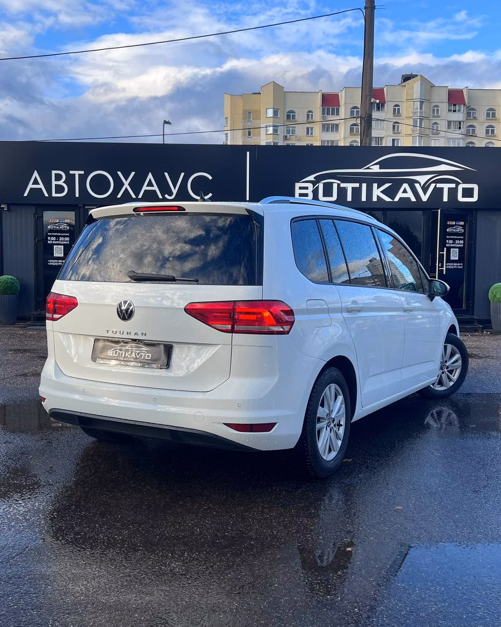 Volkswagen Touran фото 6