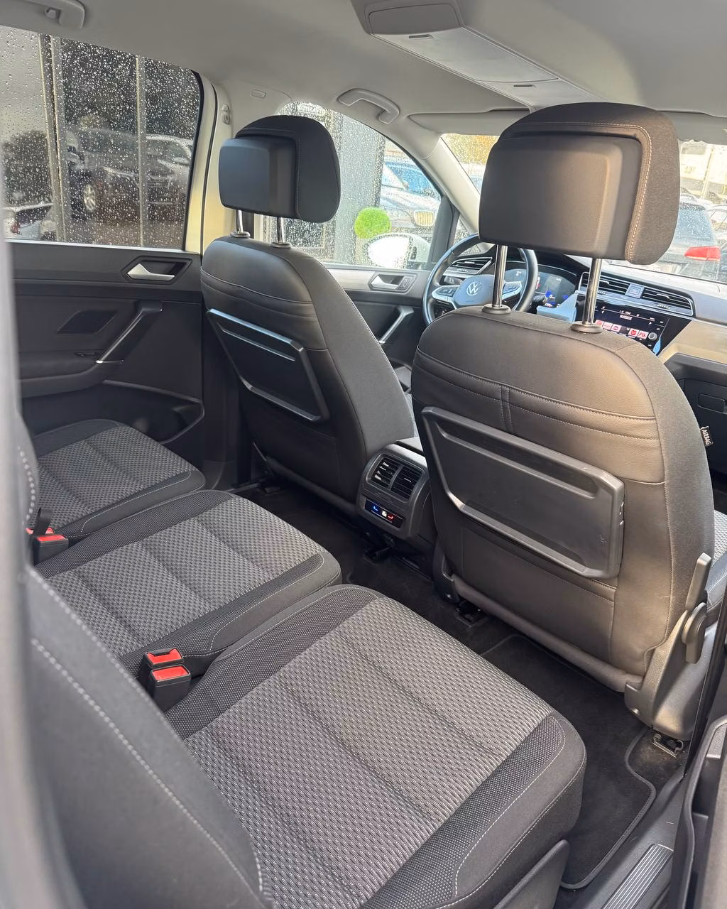 Volkswagen Touran фото 12