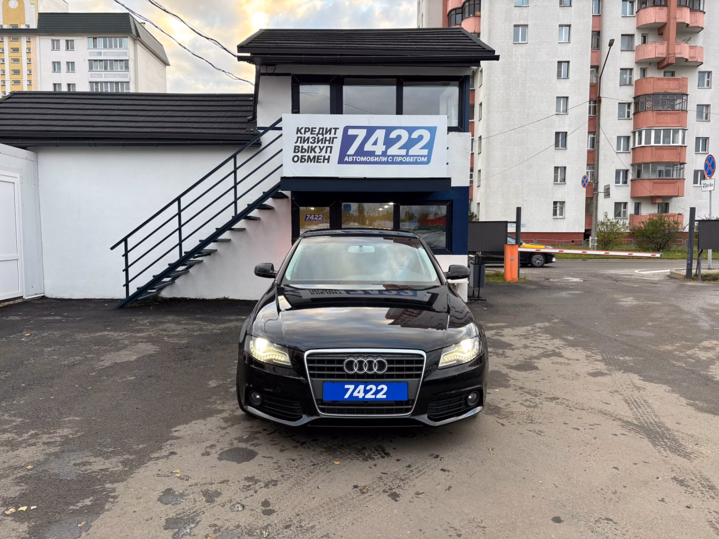 Audi A4 фото 2