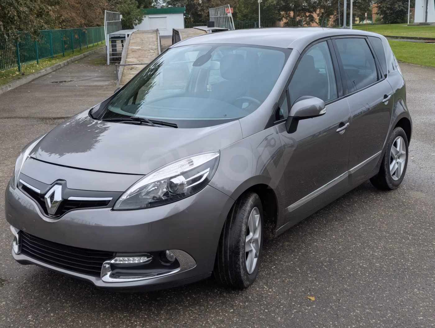 Renault Scenic фото 2