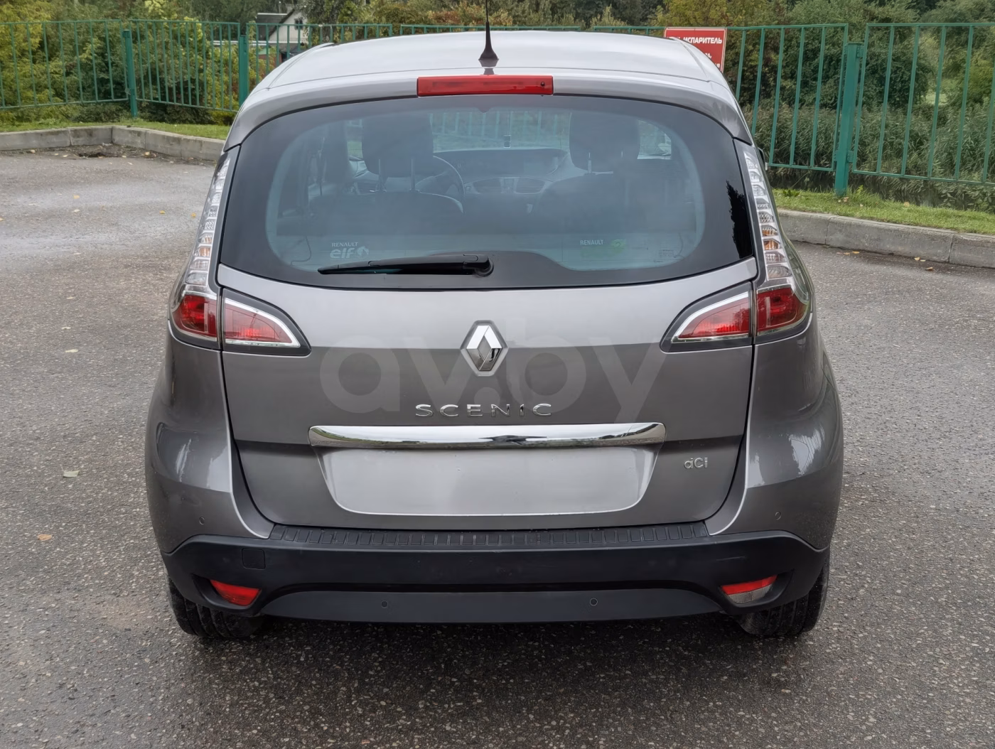 Renault Scenic фото 10