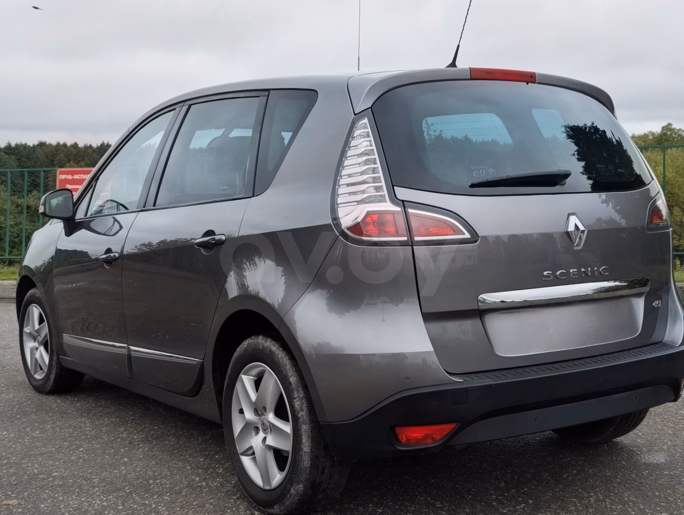 Renault Scenic фото 14