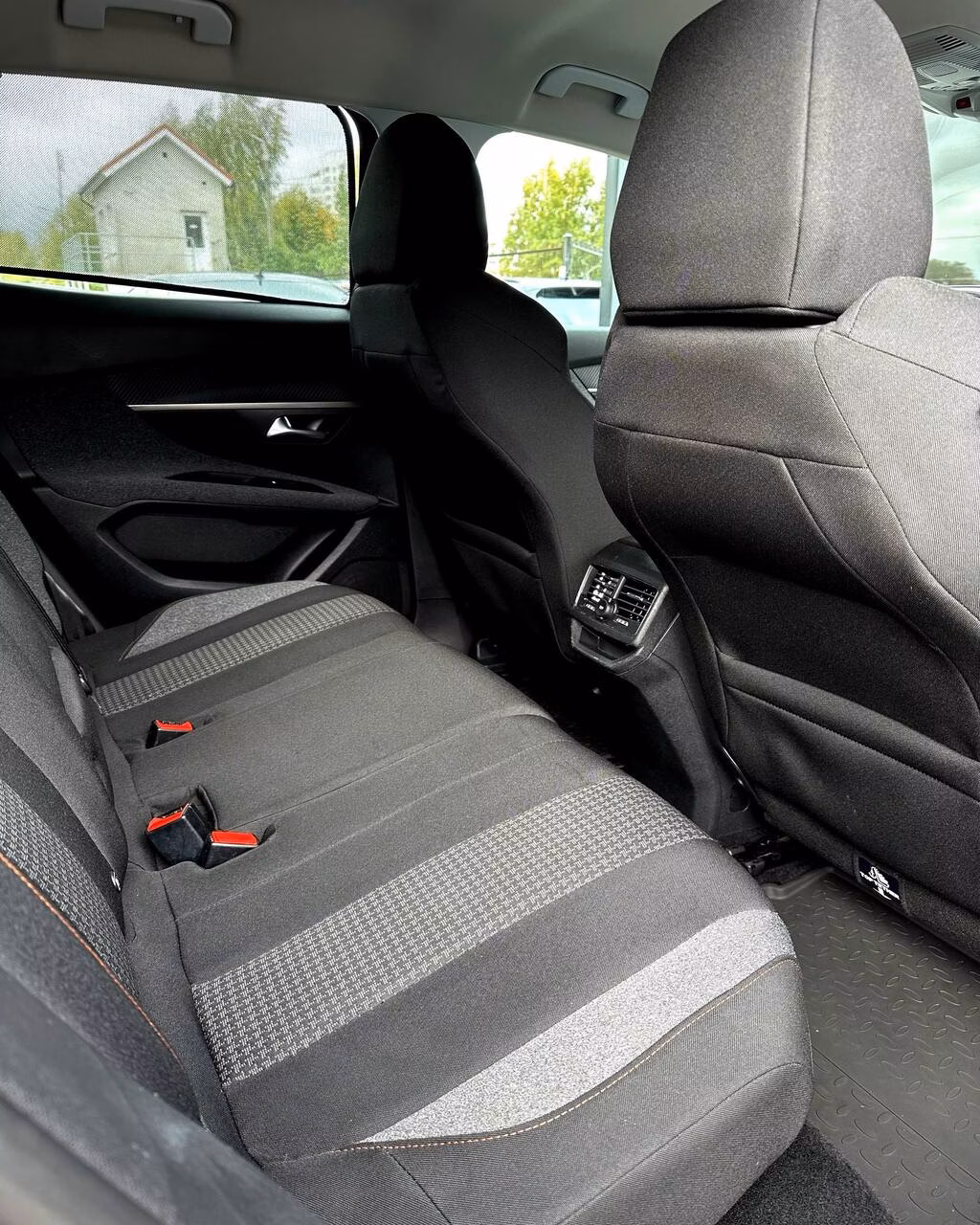 Peugeot 3008 фото 13