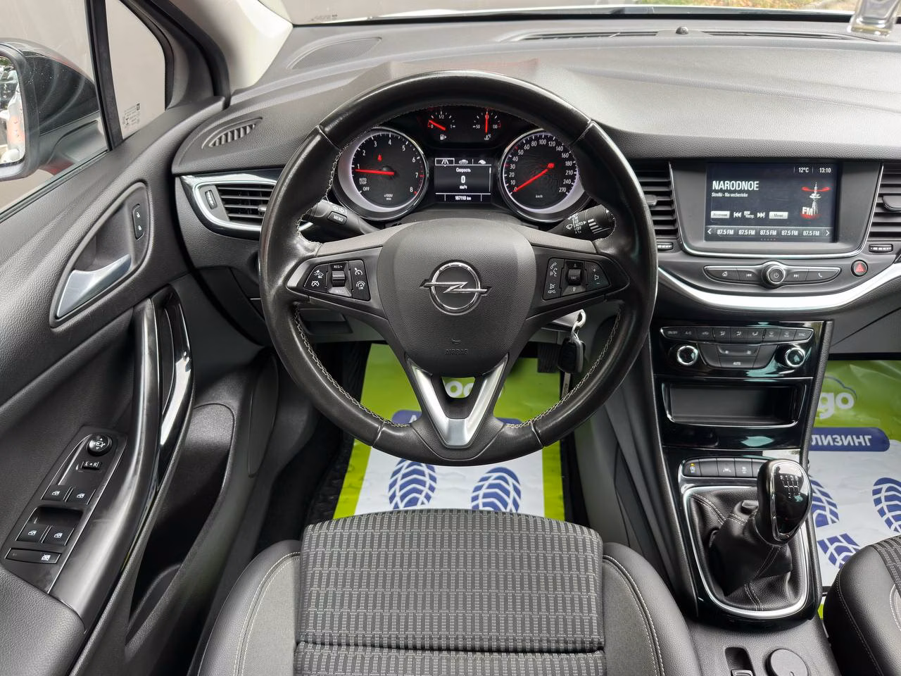 Opel Astra фото 14