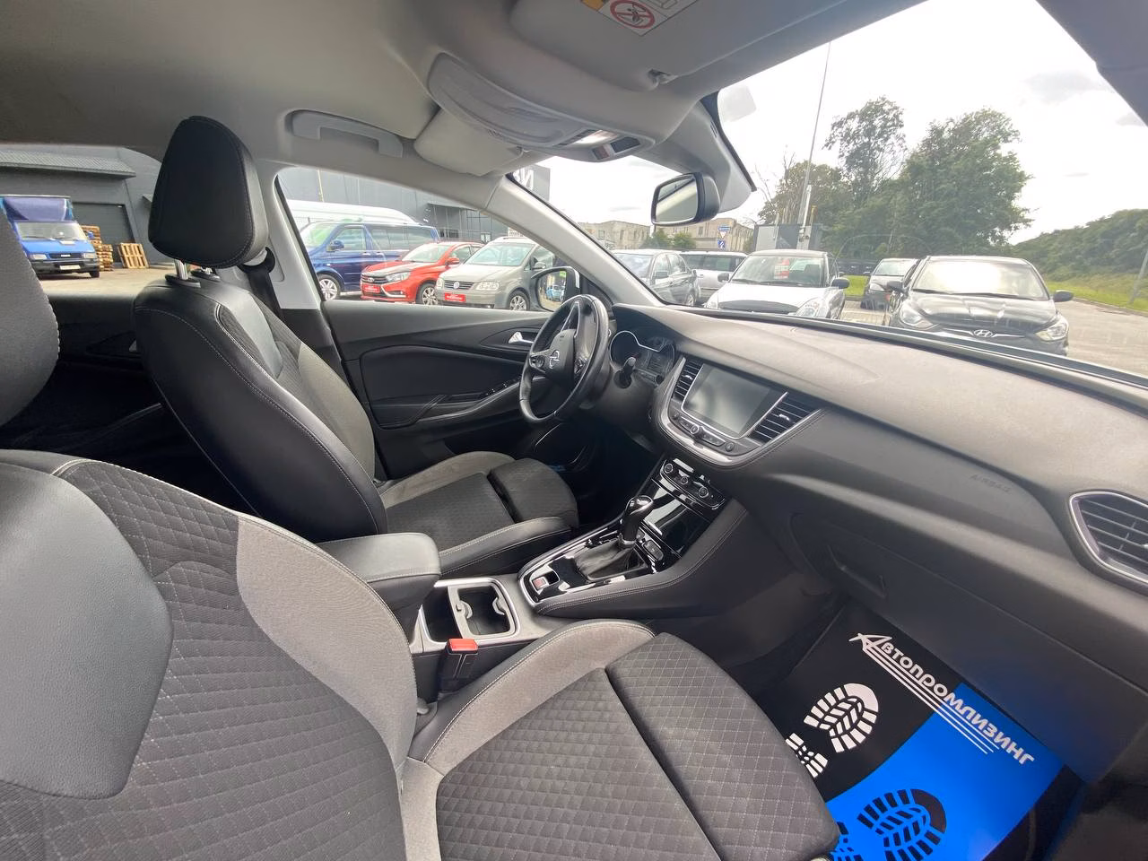 Opel Grandland X фото 9