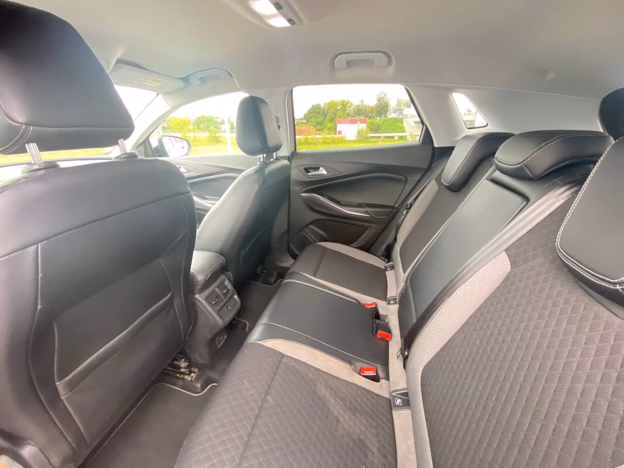 Opel Grandland X фото 11