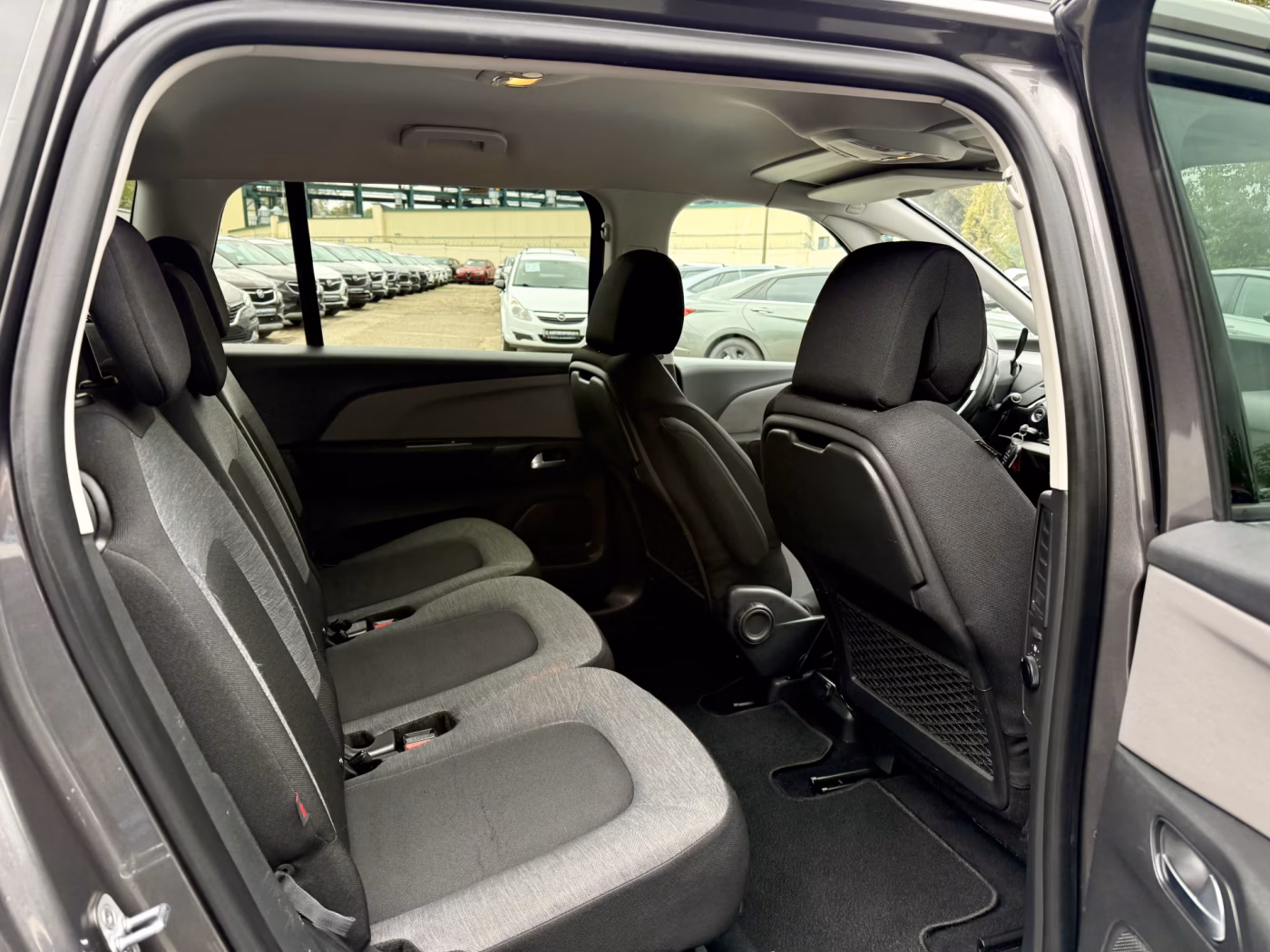 Citroen C4 Grand Picasso фото 17