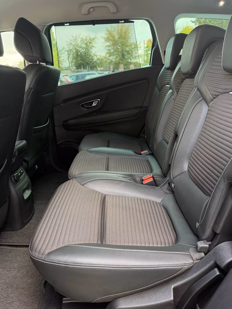 Renault Grand Scenic фото 9