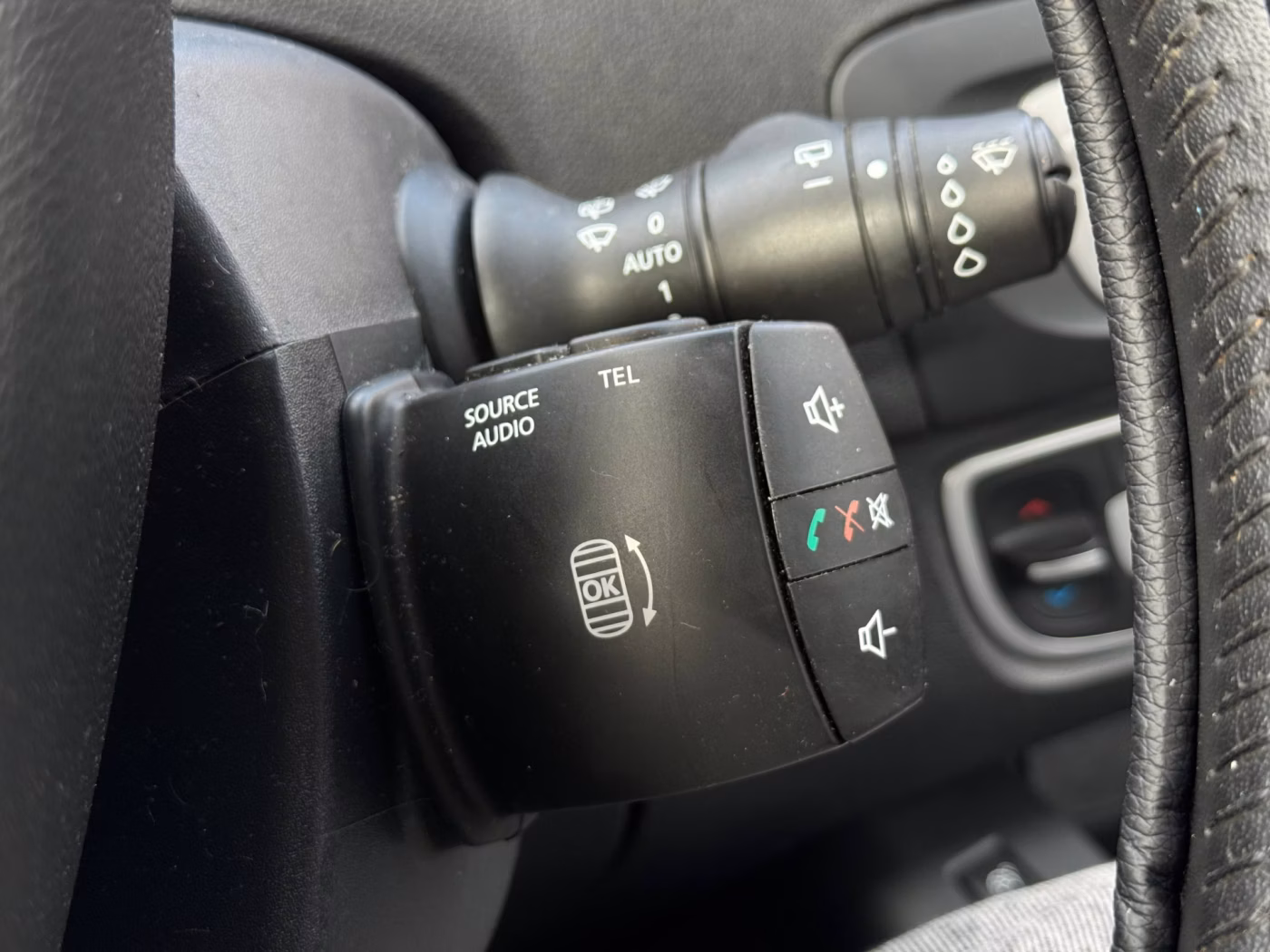 Renault Scenic фото 14