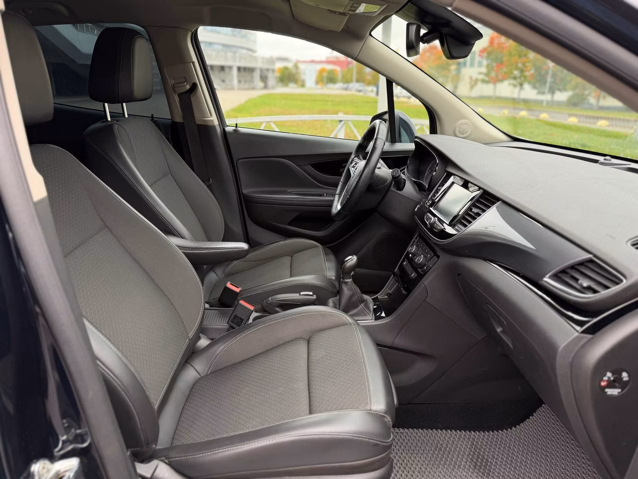 Opel Mokka фото 12