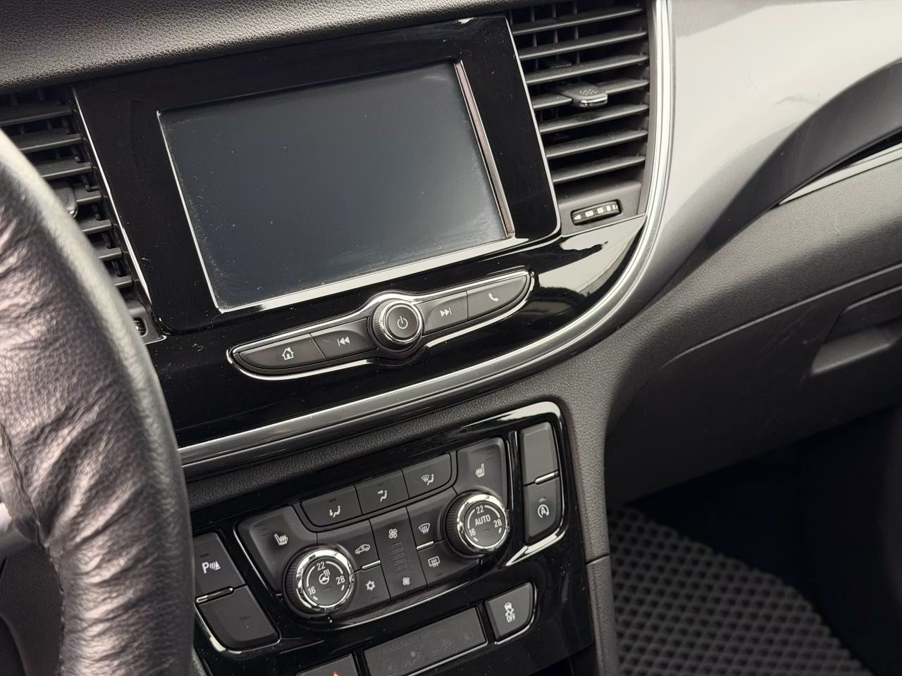 Opel Mokka фото 18