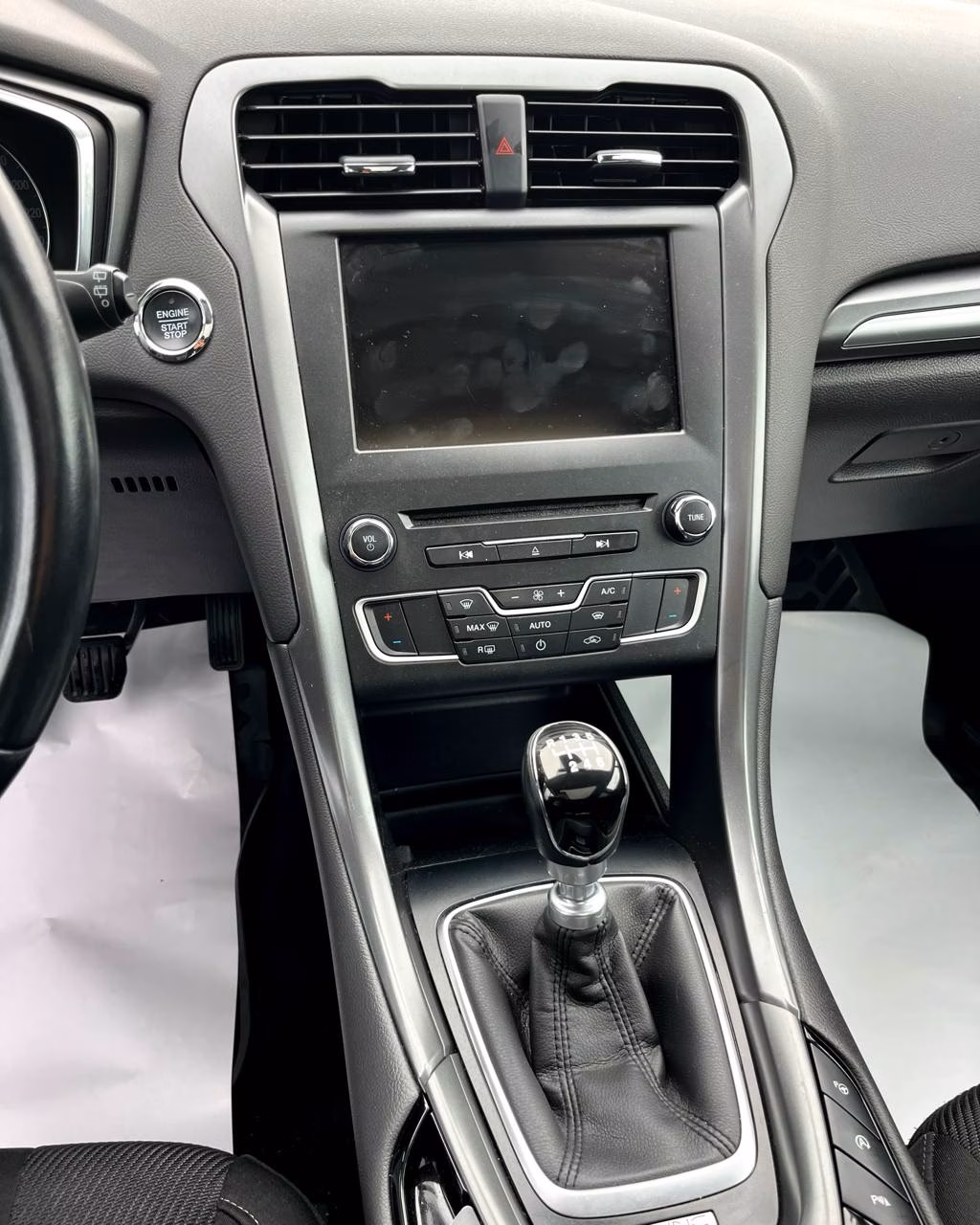Ford Mondeo фото 8