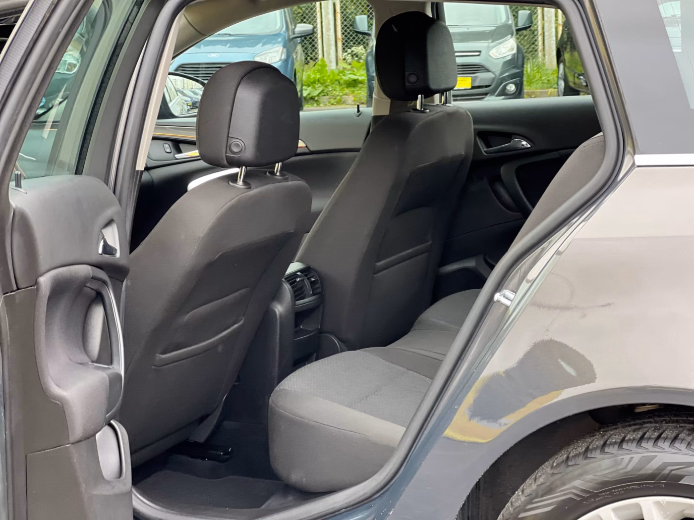 Opel Insignia фото 18
