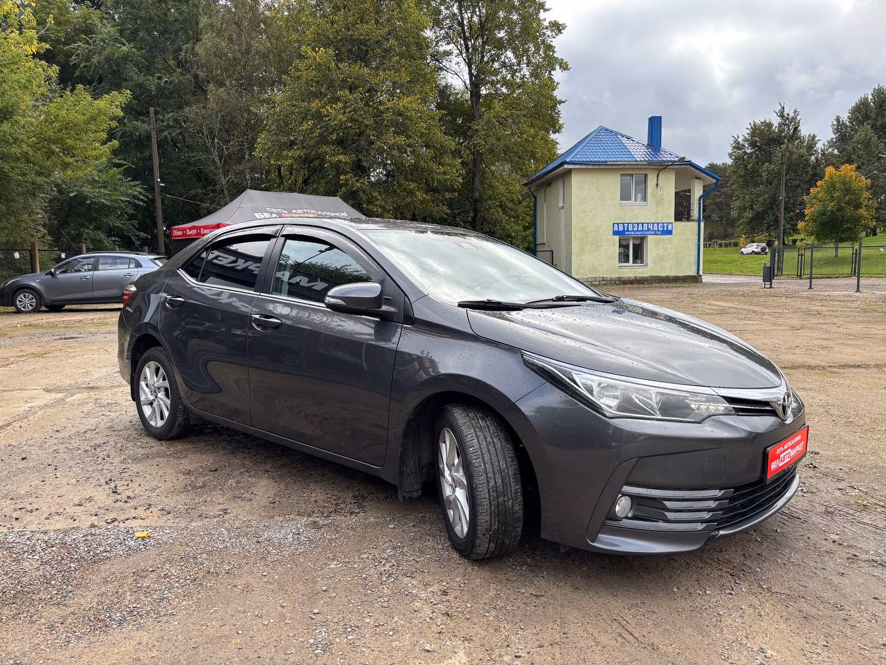 Toyota Corolla фото 3