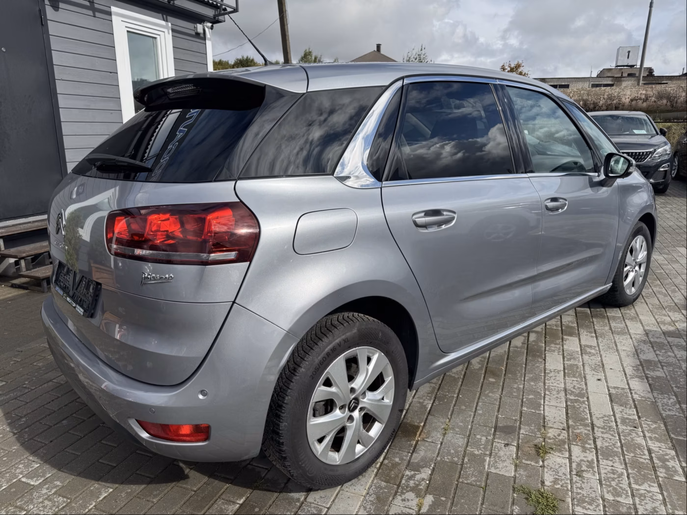 Citroen C4 Picasso фото 2