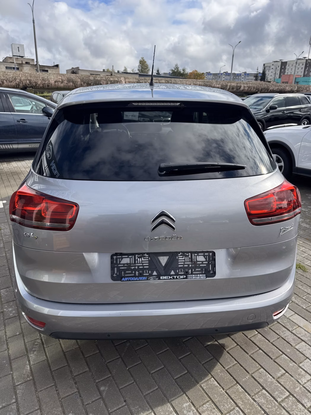 Citroen C4 Picasso фото 9