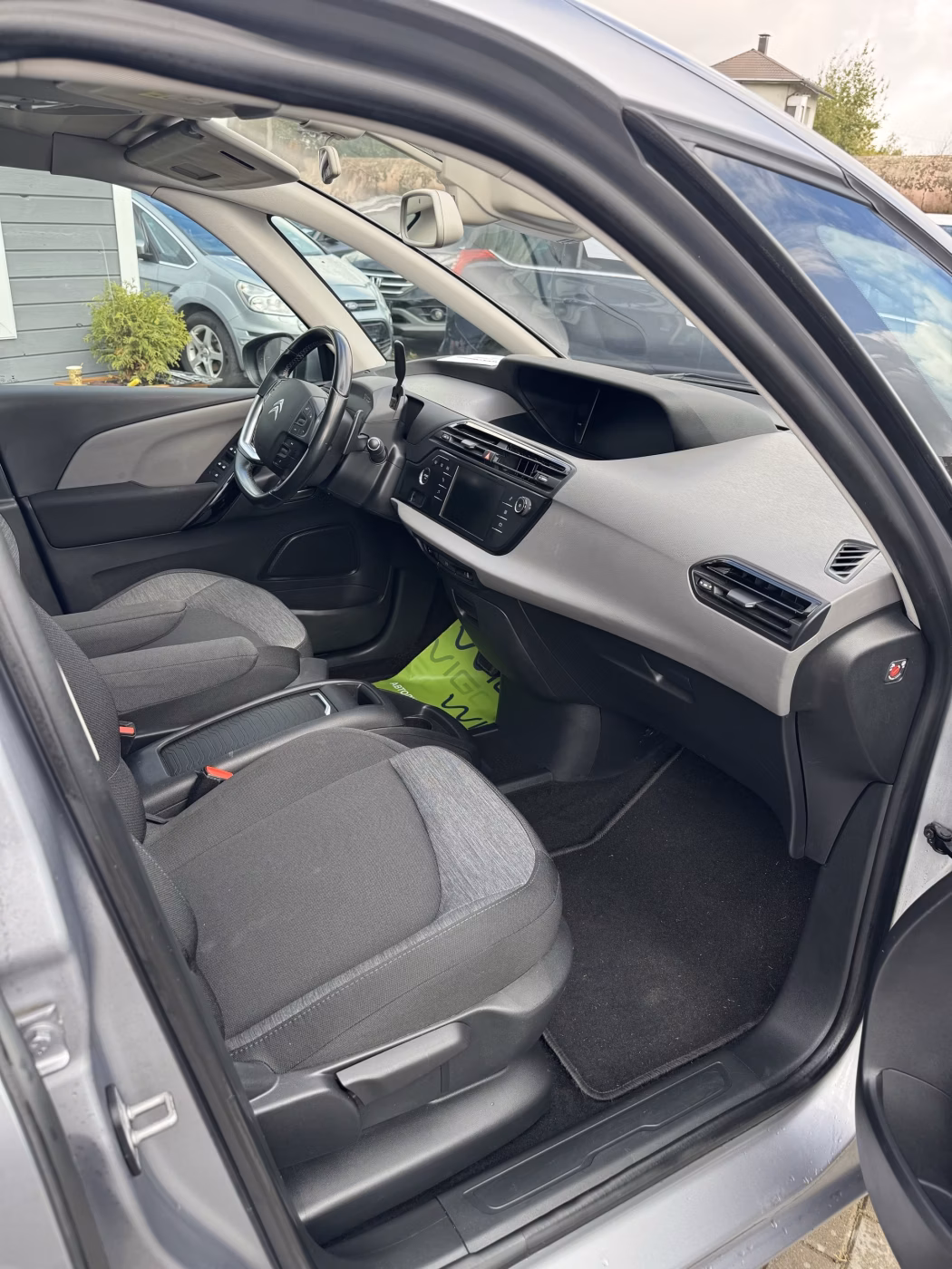 Citroen C4 Picasso фото 11