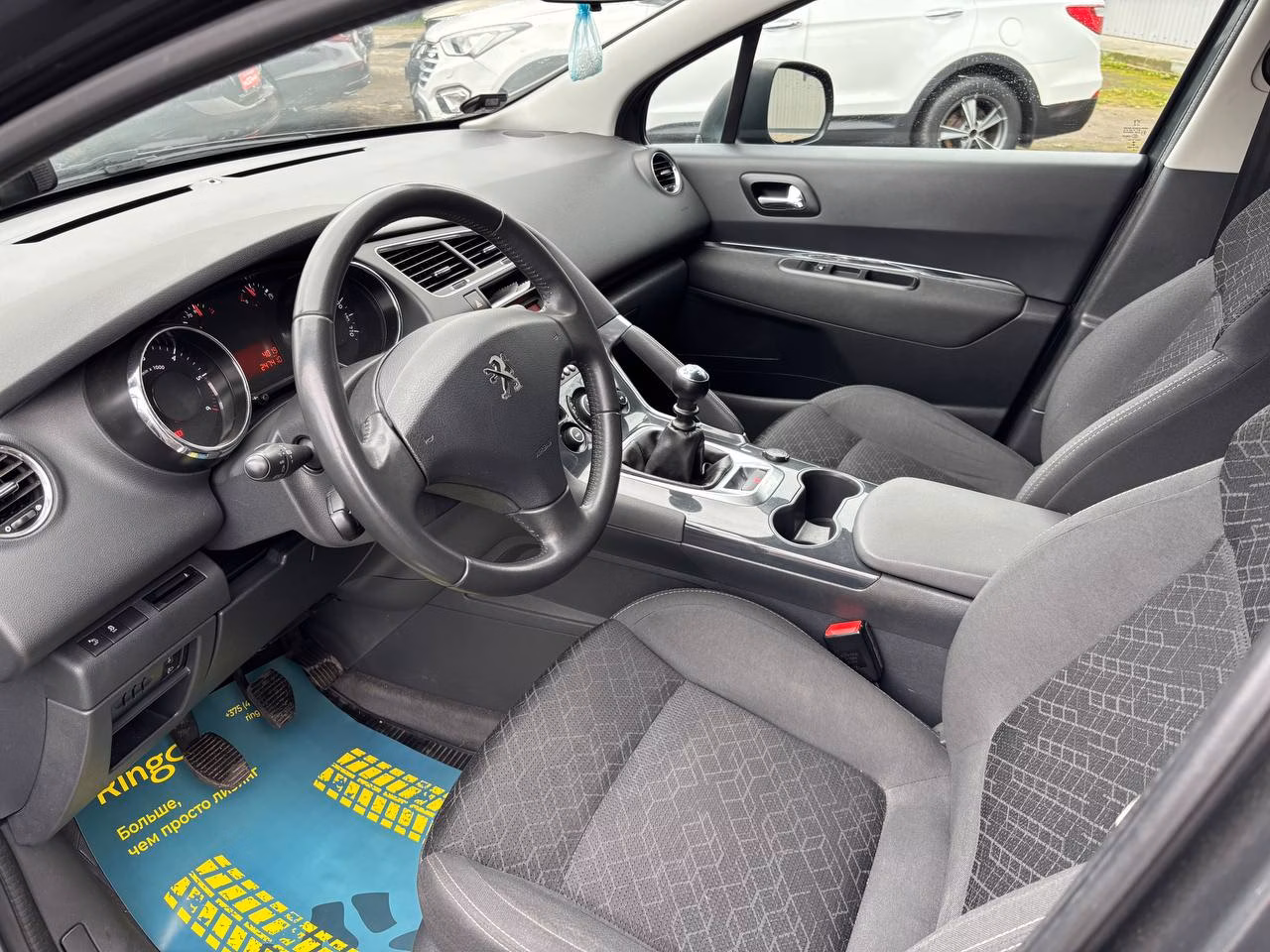 Peugeot 3008 фото 9
