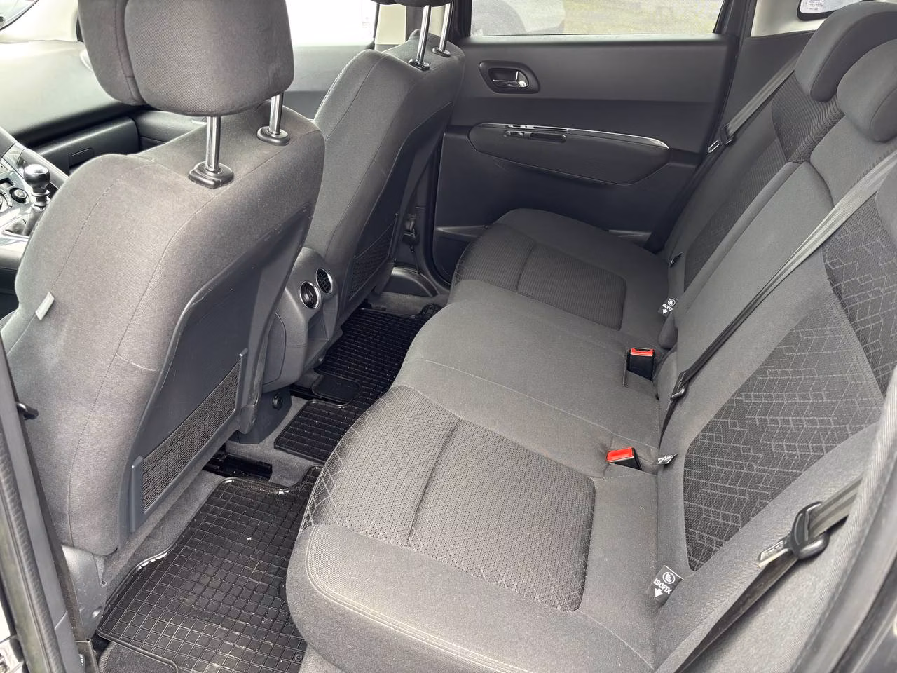 Peugeot 3008 фото 17