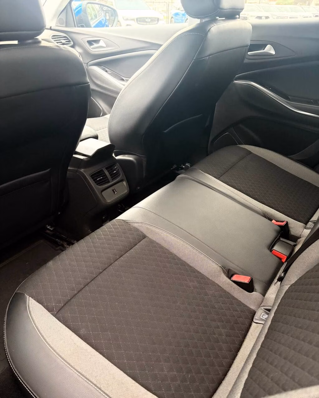 Opel Grandland X фото 11