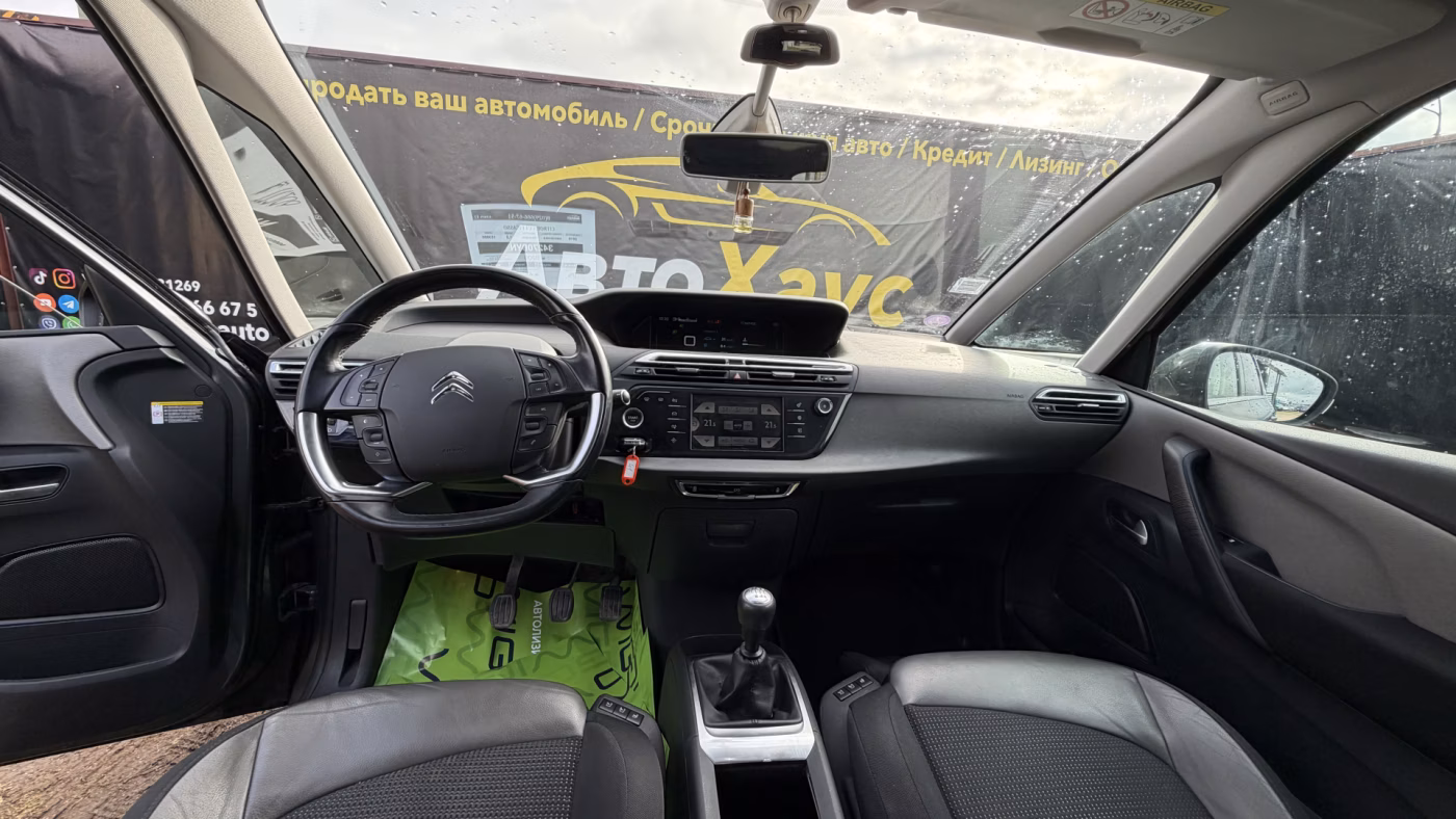 Citroen C4 Picasso фото 11
