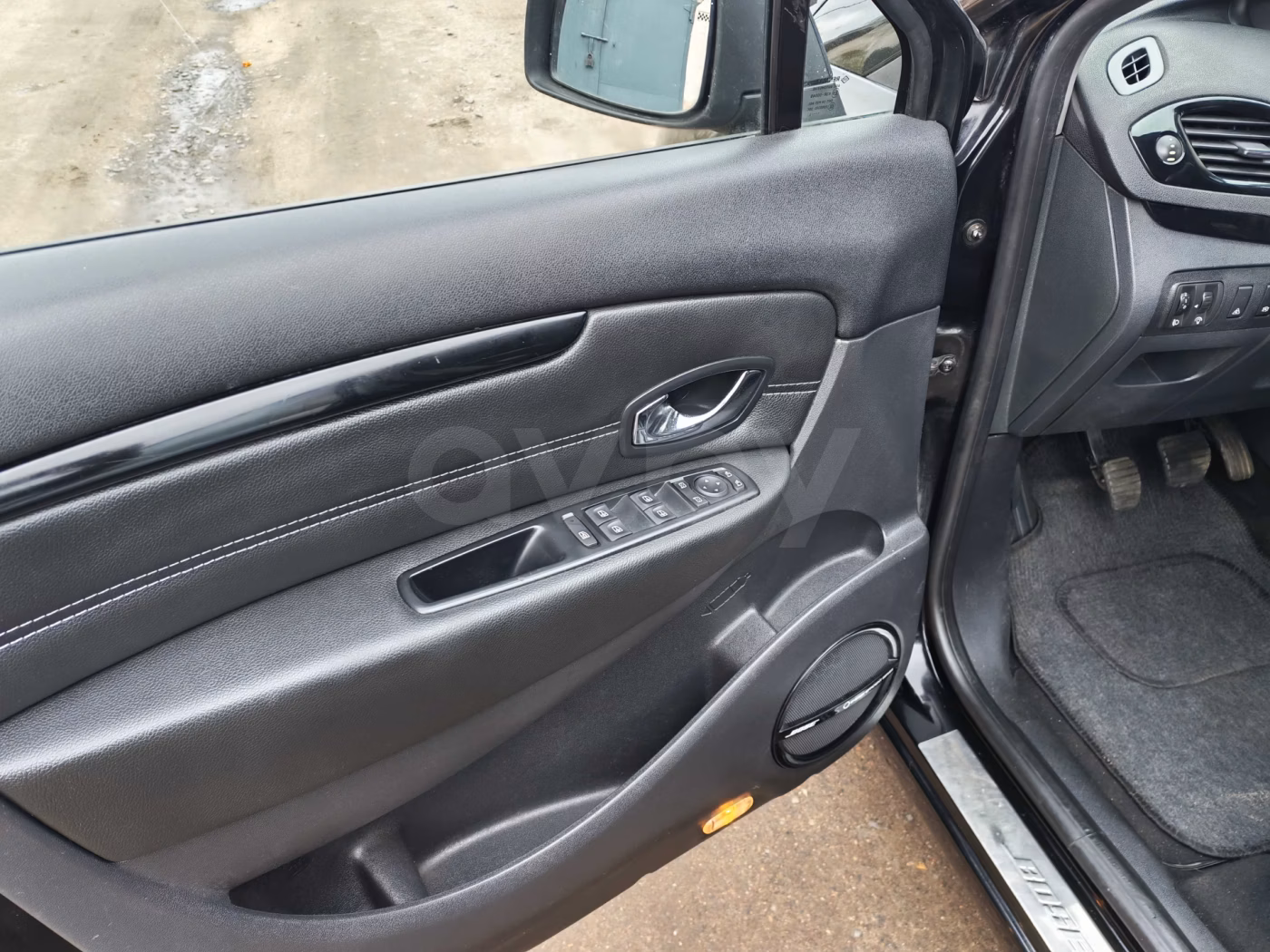 Renault Grand Scenic фото 6