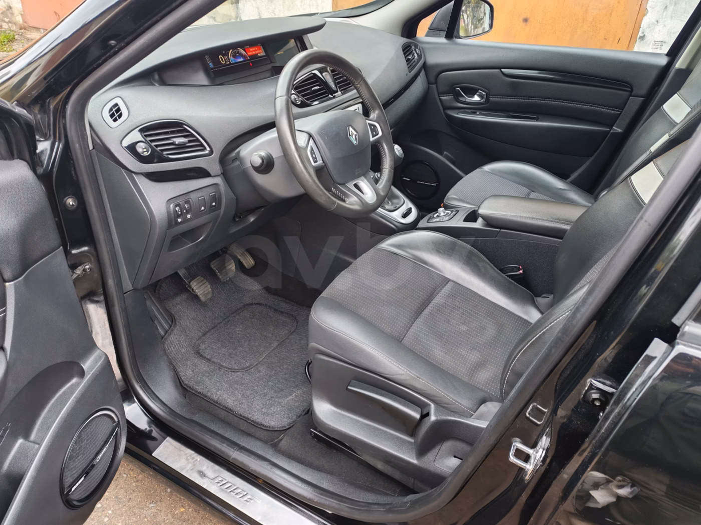 Renault Grand Scenic фото 7