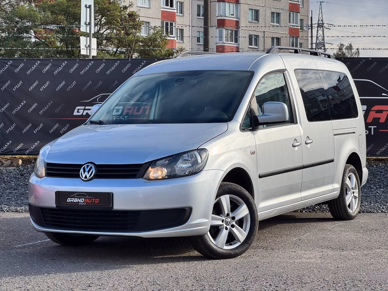 Volkswagen Caddy фото 2
