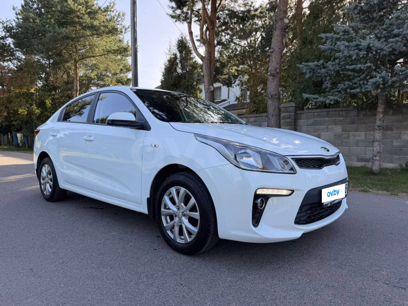 Kia Rio фото 17