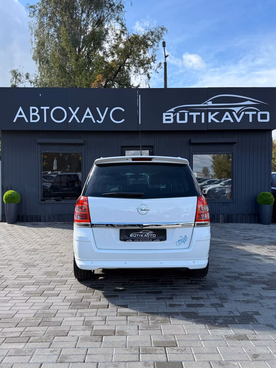 Opel Zafira фото 6