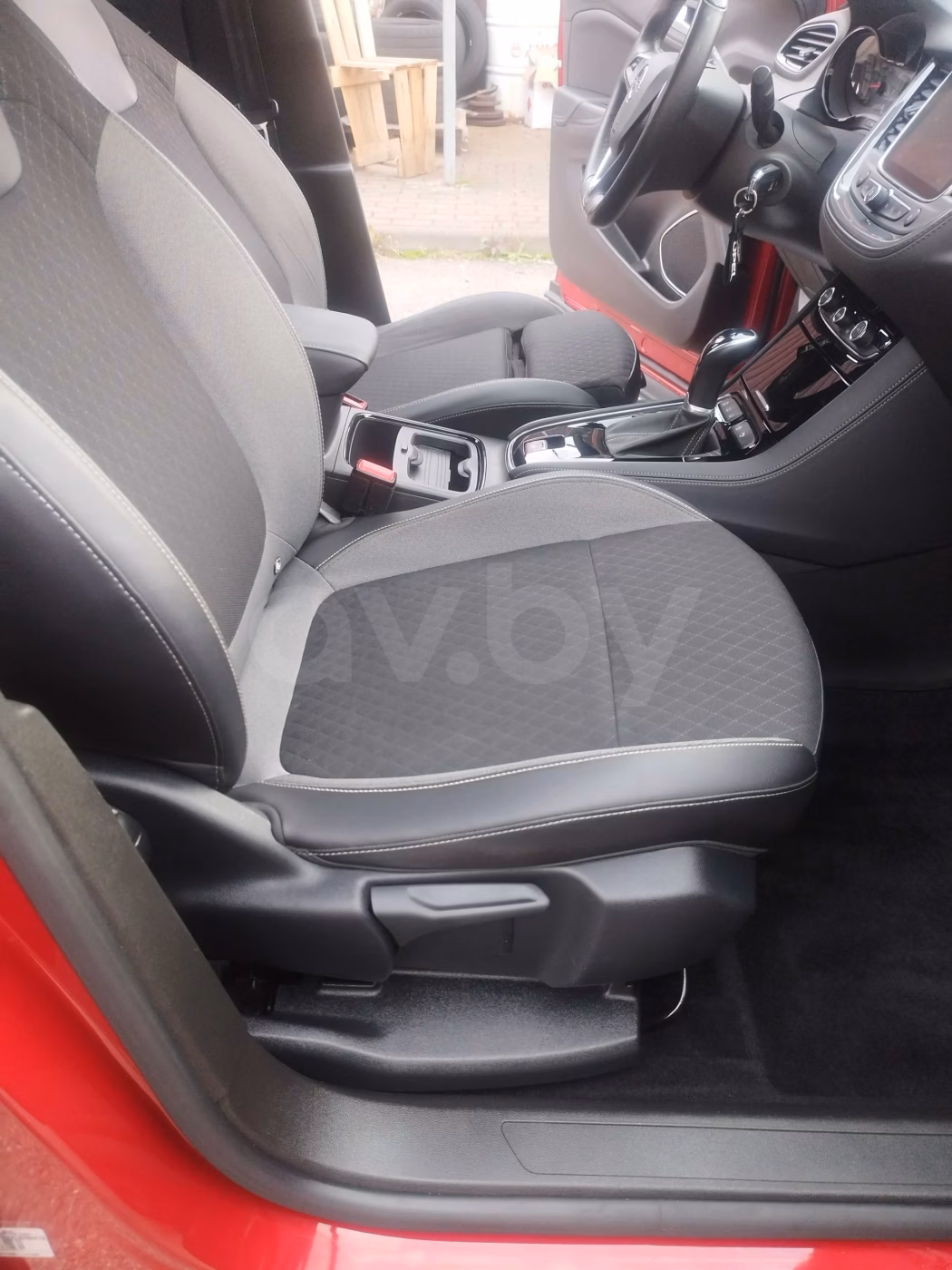 Opel Grandland X фото 20