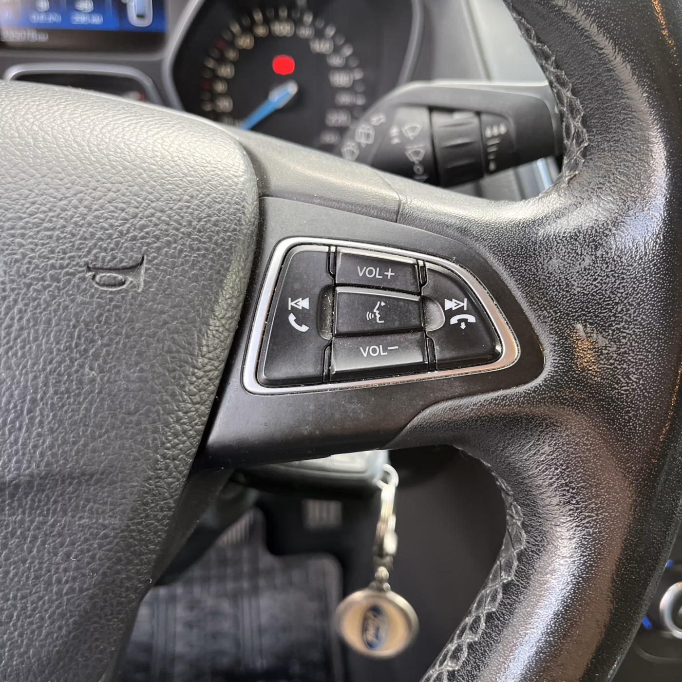 Ford Focus фото 11