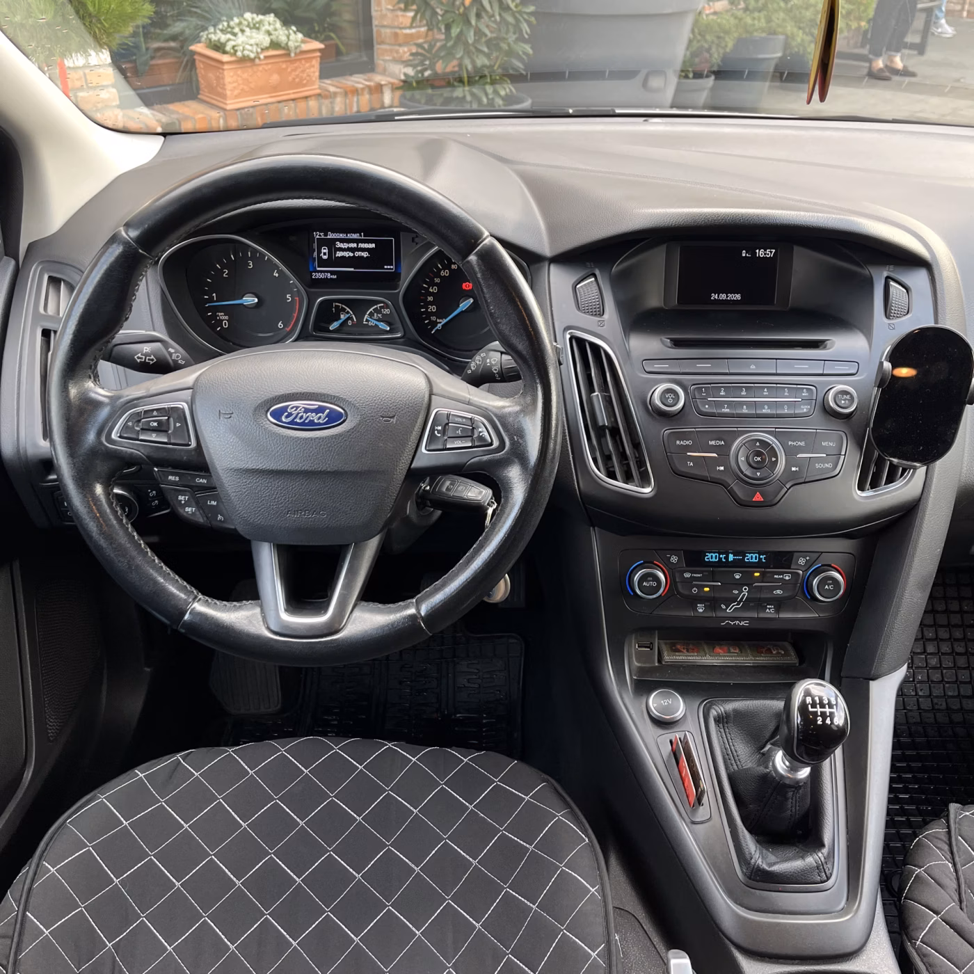 Ford Focus фото 16
