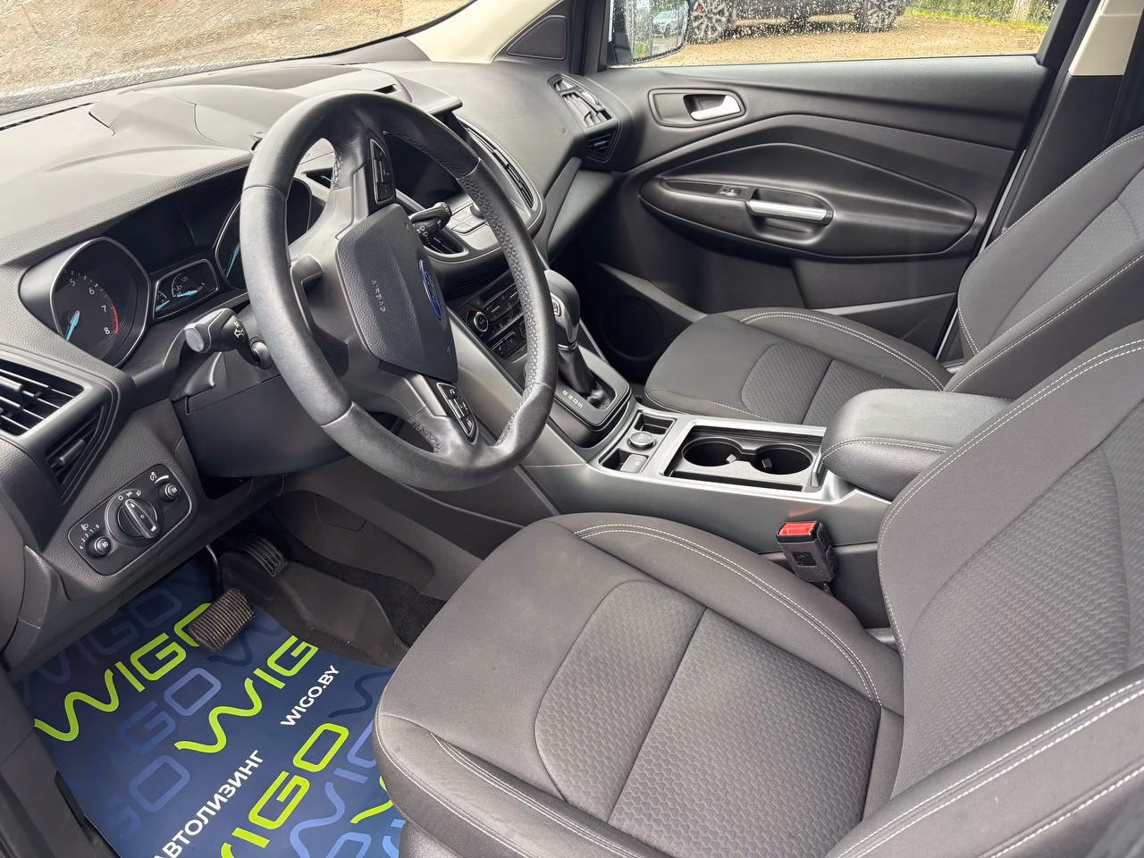 Ford Kuga фото 9