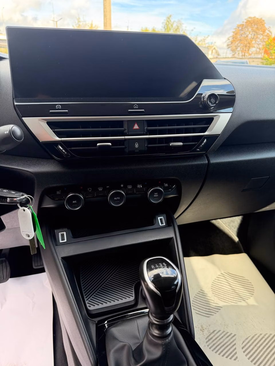 Citroen C4 фото 12