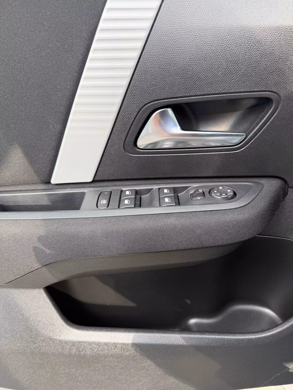 Citroen C4 фото 14