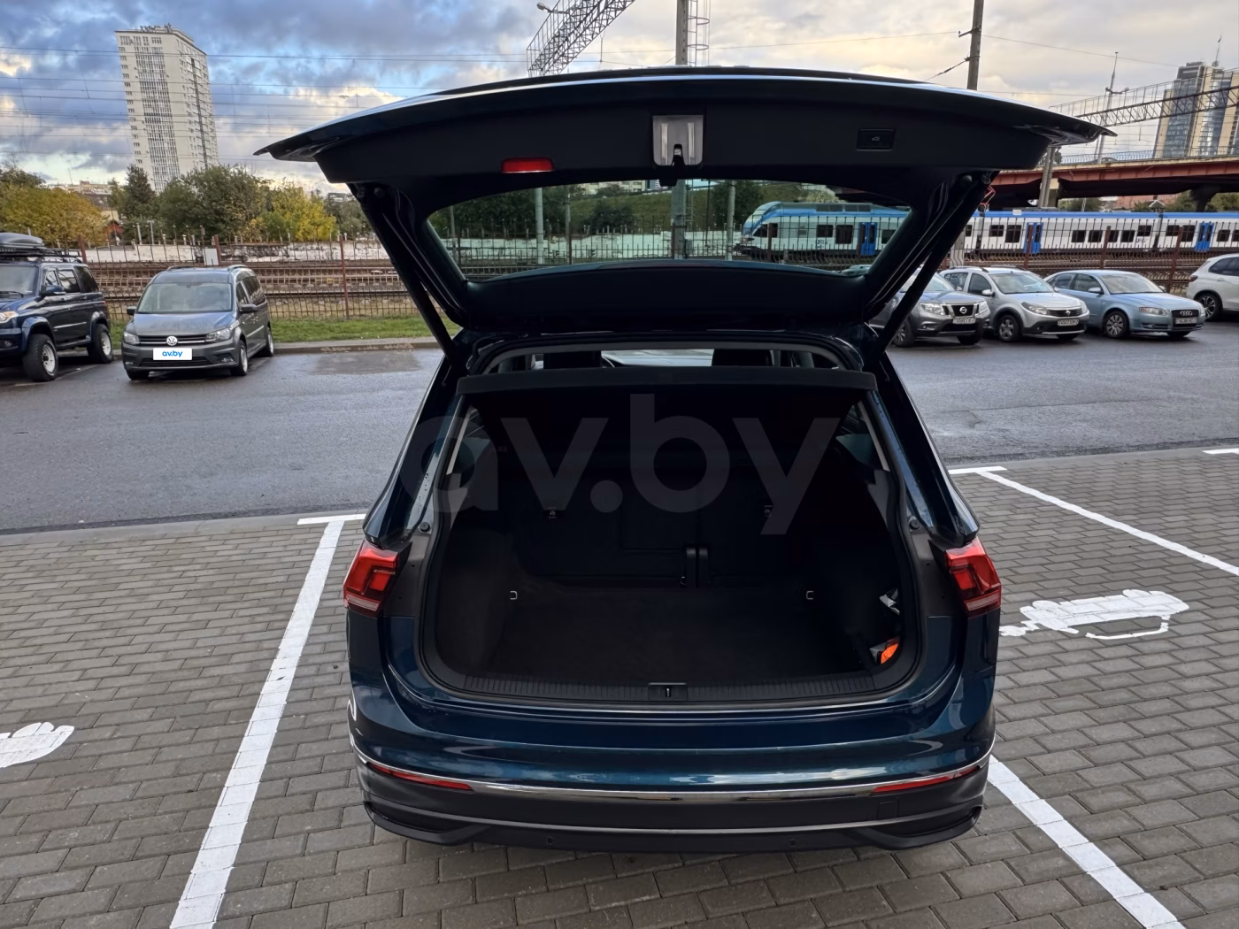 Volkswagen Tiguan фото 10
