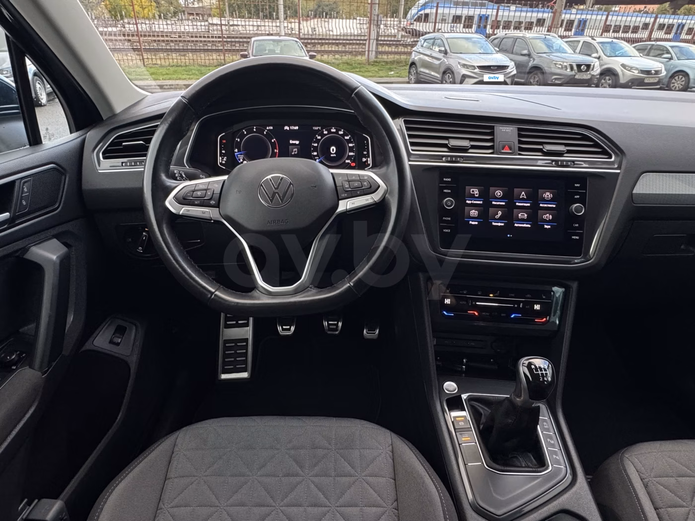 Volkswagen Tiguan фото 15