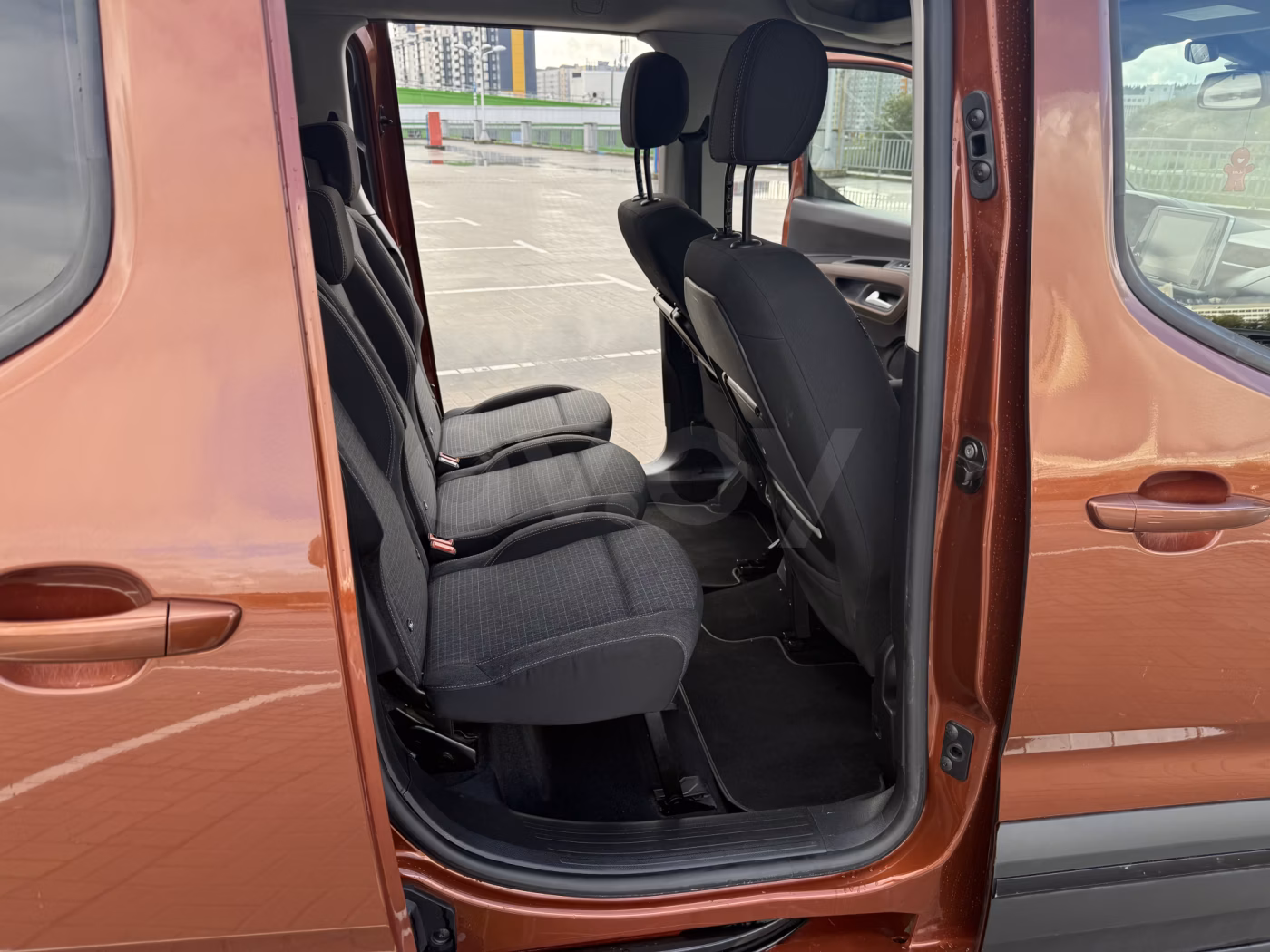 Peugeot Rifter фото 13