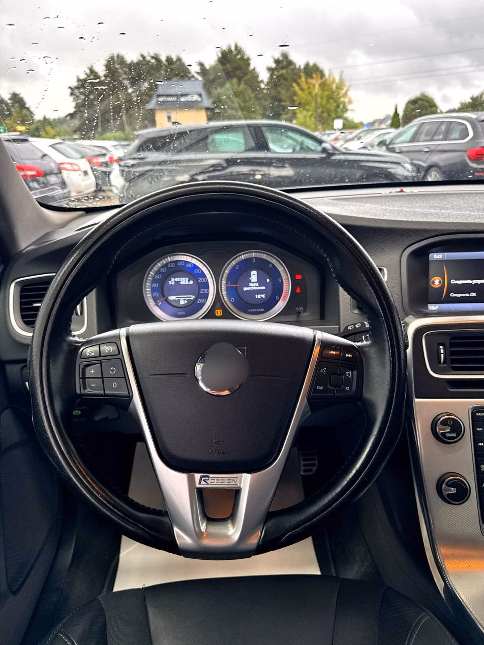 Volvo V60 фото 11