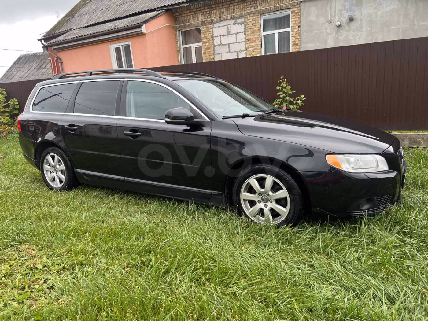 Volvo V70 фото 2