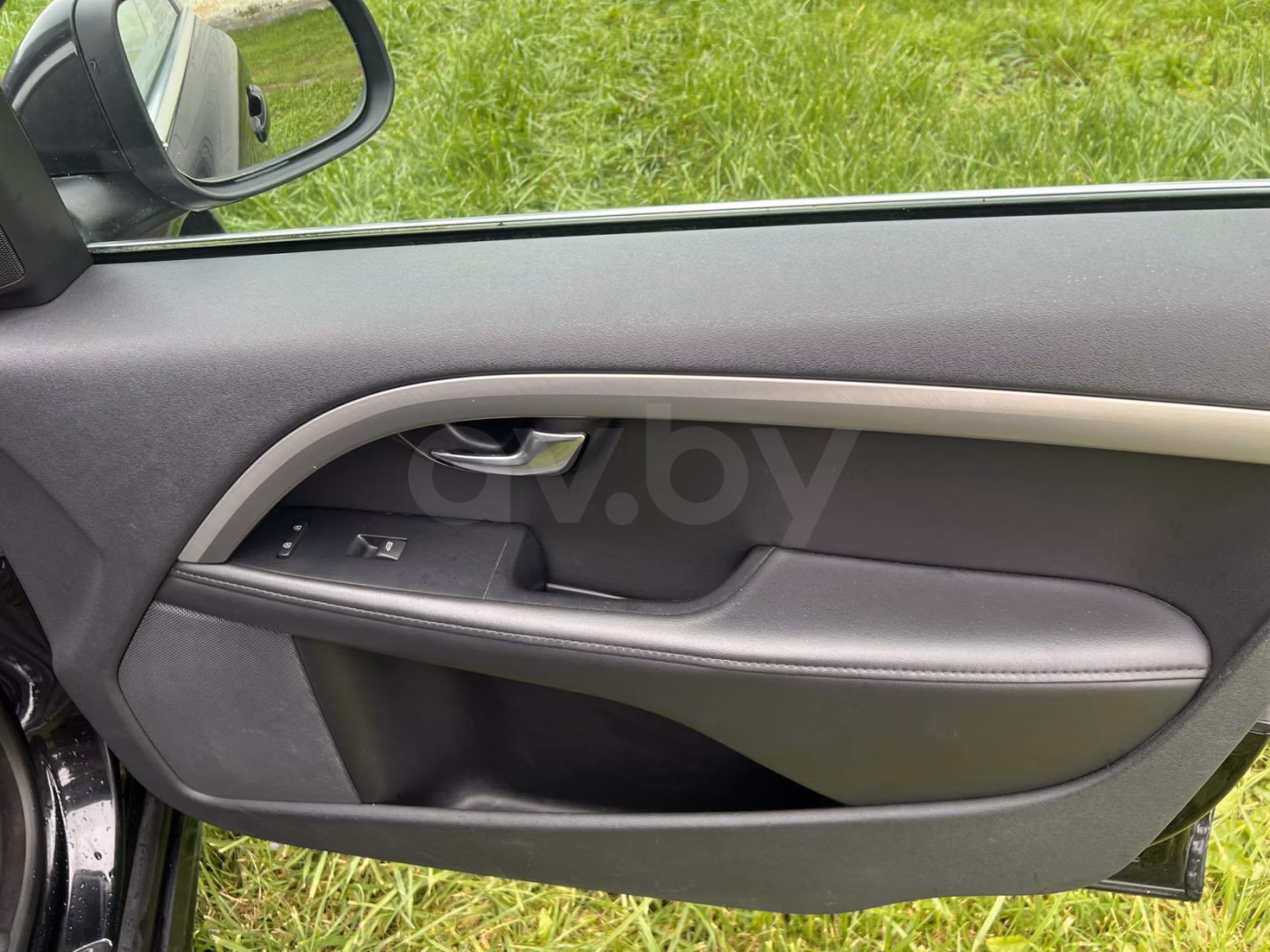 Volvo V70 фото 9