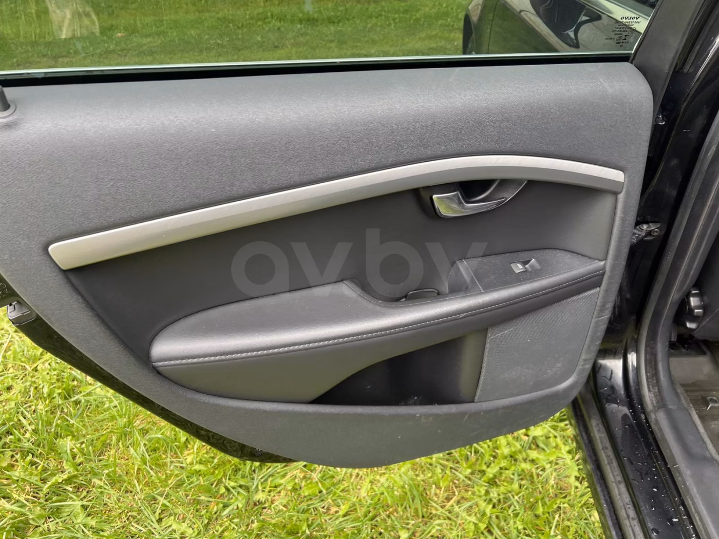 Volvo V70 фото 10