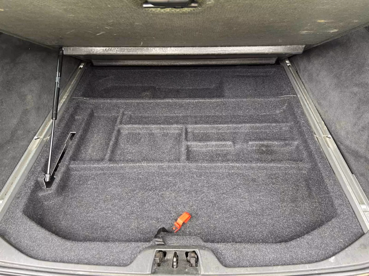 Volvo V70 фото 18