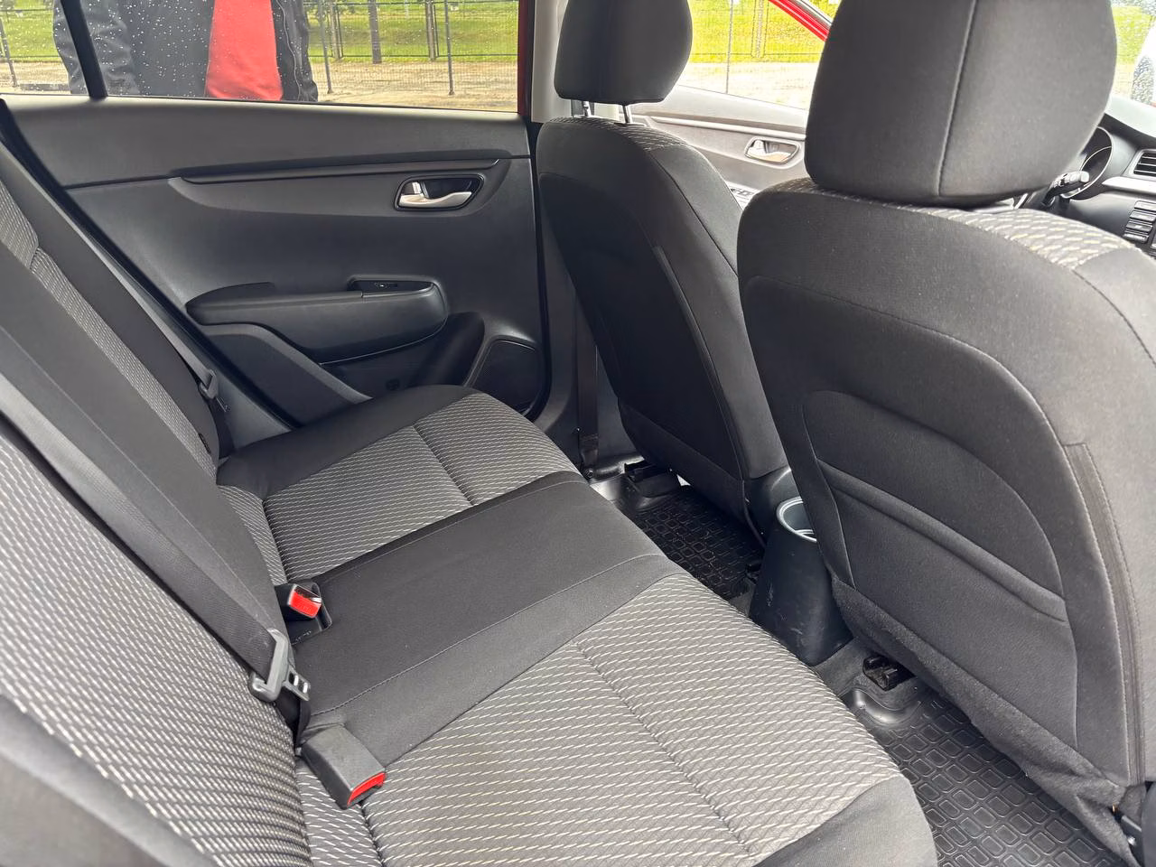 Kia Rio X (X-Line) фото 17