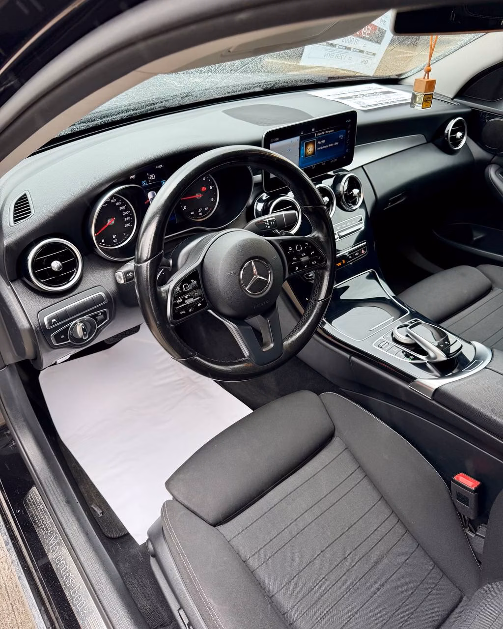 Mercedes-Benz C-Класс фото 14