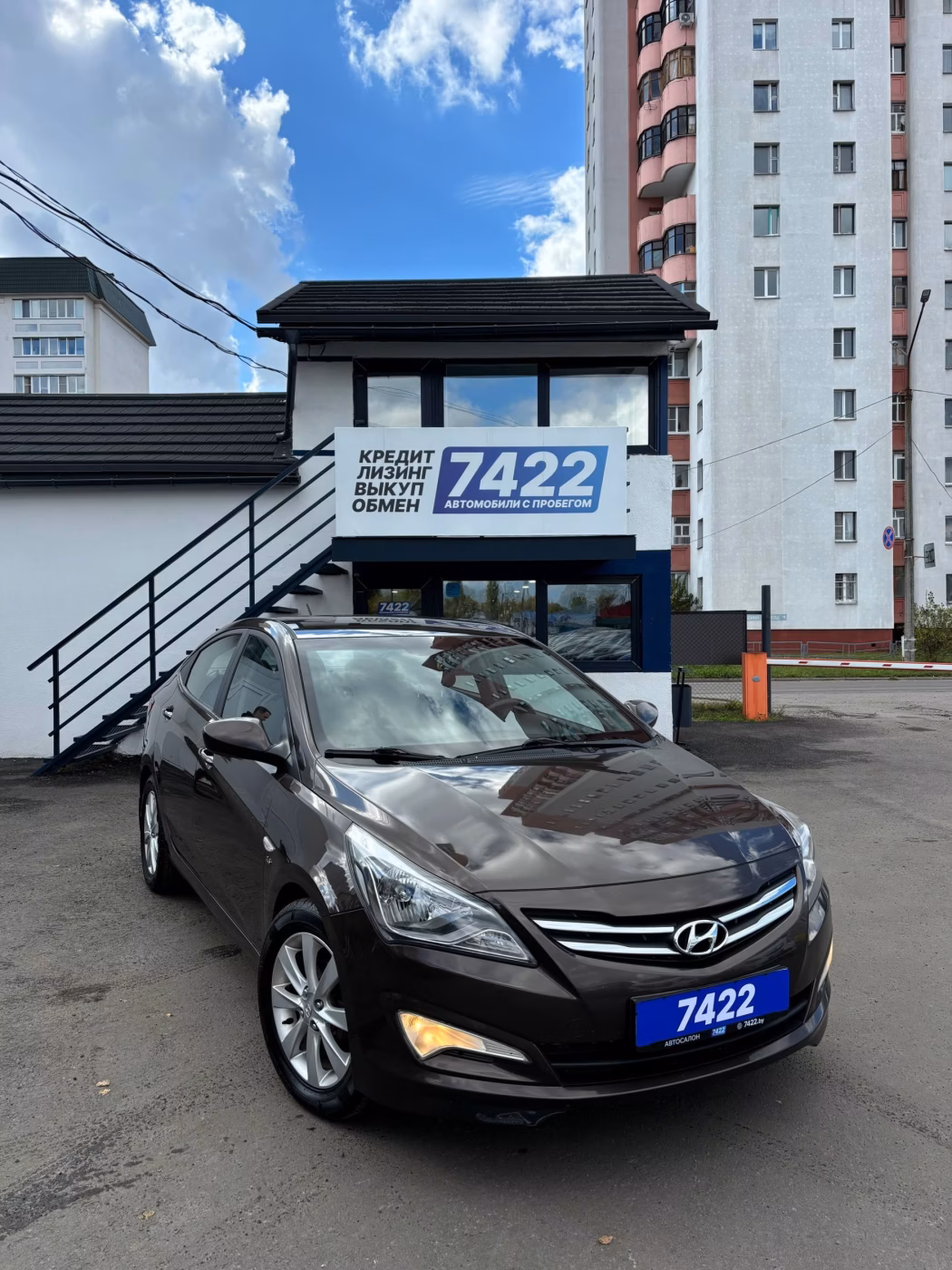 Hyundai Accent фото 2